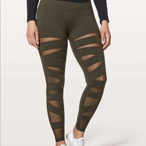 LULULEMON  SZ 2 Olive Mesh Tech Tights